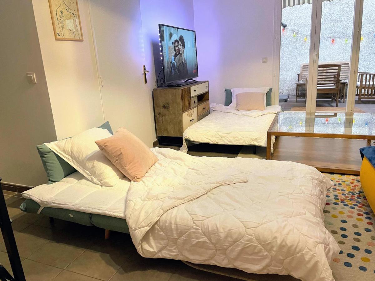 Magnifique Villa Avec Jacuzzi Au Pied Du Stade Saint-Denis  Luaran gambar